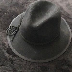 Black Fall Hat